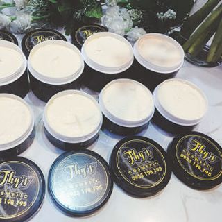 kem body siêu trắng