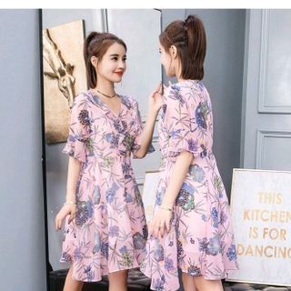ĐẦM XÒE CỒ CHỮ V TAY LOE IN HOA