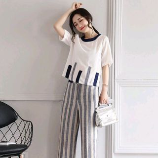 SET ÁO VIỀN CỔ QUẦN SỌC ỐNG RỘNG