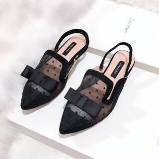 giày sandal sục lứoi