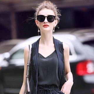 SET BO VEST SOC PHOI REN-HANG NHAP
