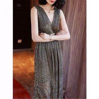 Đầm voan kim tuyến