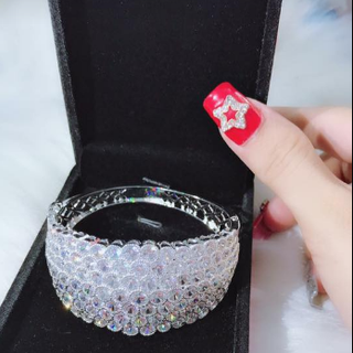 Vòng tay nữ xi vàng trắng