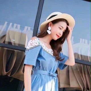 ĐẦM JEAN FORM RỘNG REN HOA