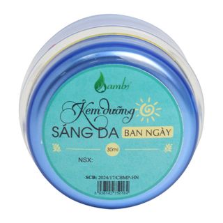 Kem dưỡng sáng da ban ngày