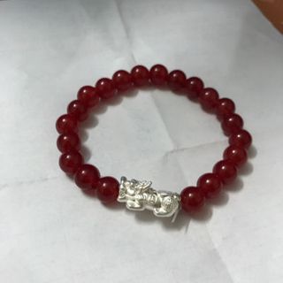 dây đeo tay tuỳ hưu mã não