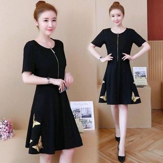 ĐẦM SUÔNG THÊU BƯỚM