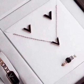 set đồng hồ louis vuittonn