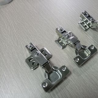 Bản lề giảm chấn