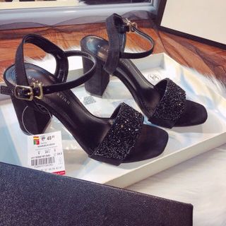 Giày sandal quay đính đá