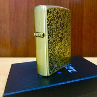 Zippo Đồng Thau Hoa Văn Ý