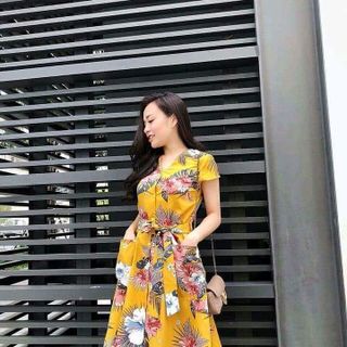 ĐẦM XÒE HOA CỘT NƠ EO QC