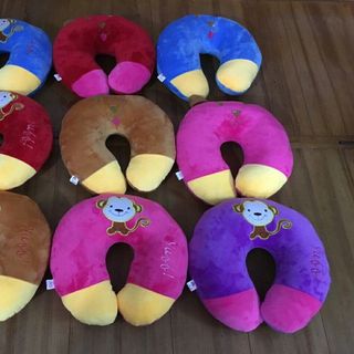 Gối cổ văn phòng Monkey