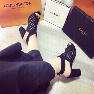 Giày giả bôt nữ phối lưới lỗ vuông