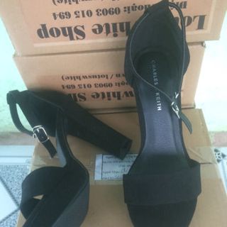 Giày sandal gót vuông quay ngang