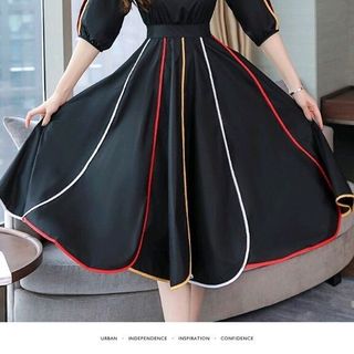 ĐẦM VOAN XÒE PHỐI VIỀN MÀU