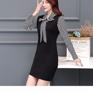 Đầm sọc đen phối nơ