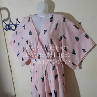 BỘ JUMPSUIT LIỀN QUẦN NGẮN HOẠ TIẾT HOA XƯƠNG RỒNG