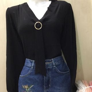 Áo Cổ Tim Nơ Khoen Tròn