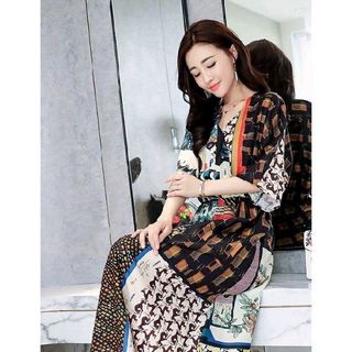 DAM MAXI CỔ V HỌA TIẾT