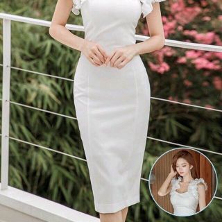 ĐẦM BODY BẸT VAI TAY BÈO