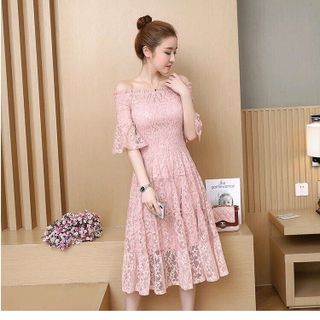 ĐẦM REN TRỄ VAI NHÚN THUN NGỰC TRẺ TRUNG