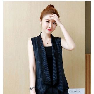 Set bộ kèm nơ hàng đẹp nhé khách