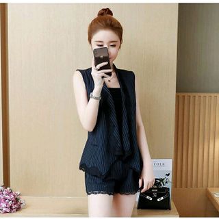 Set bộ kèm nơ hàng đẹp nhé khách