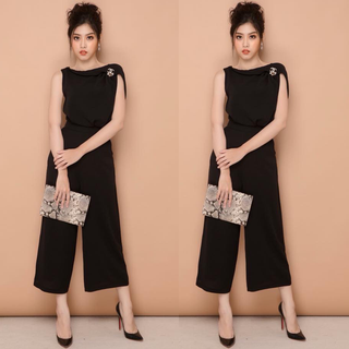 Jum lửng cổ thuyển kèm tag cài áo SJ728