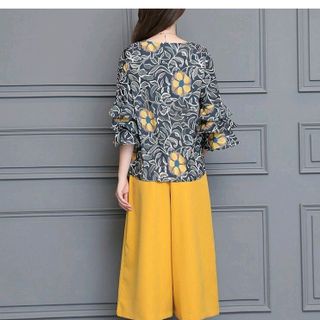 SET ÁO IN HOA VÀNG QUẦN ÁO RỘNG