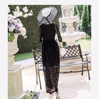 ĐẦM VINTAGE REN ĐEN