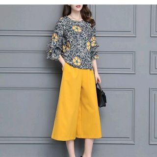 SET ÁO IN HOA VÀNG QUẦN ÁO RỘNG