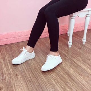 giày bấta trắng