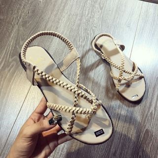 giày sandal thắt
