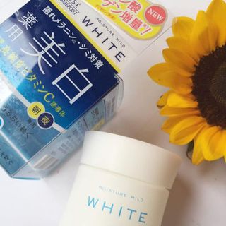 Kem dưỡng da Kose whitening 55g