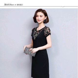 ĐẦM SUÔNG PHỐI VOAN LỤA IN HOA KÈM PHỤ KIỆN