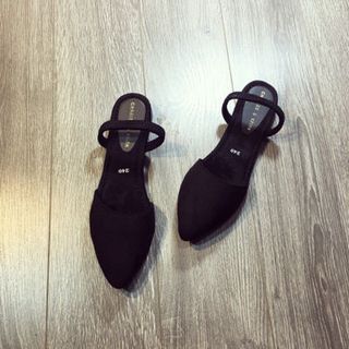 giày sandal bit mui