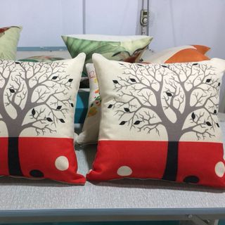Gối tựa vuông hình cây 09