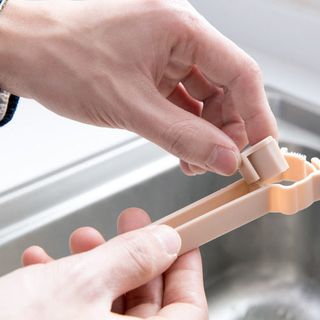 Giá Đỡ Vòi Rửa Chén