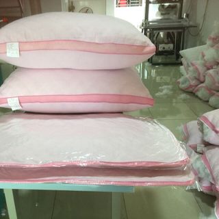 Gối trám hồng 20