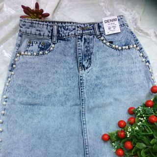 chân váy jean đính hột