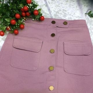 chân váy xếp li