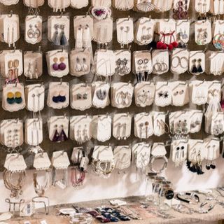 Bông tai - dây chuyền - choker