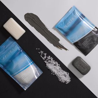 Soap Seacret tinh muối khoáng trị mụn lưng