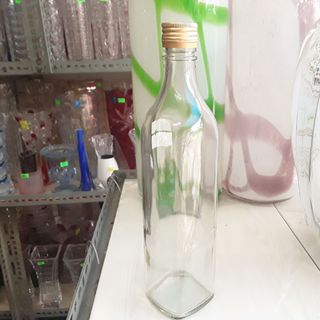 Chai thủy tinh vuông 500ml nắp thiếc