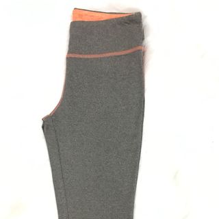 Quần thun lửng nữ