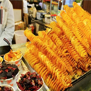Máy cắt khoai tây lốc xoáy