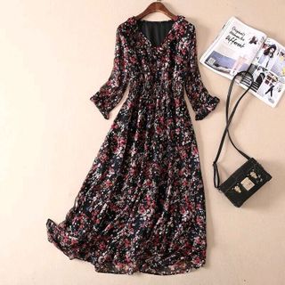 ĐẦM XÒE VOAN HOA CỔ TIM TAY LỠ