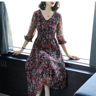 ĐẦM XÒE VOAN HOA CỔ TIM TAY LỠ