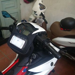 Túi treo đầu xe máy GPS